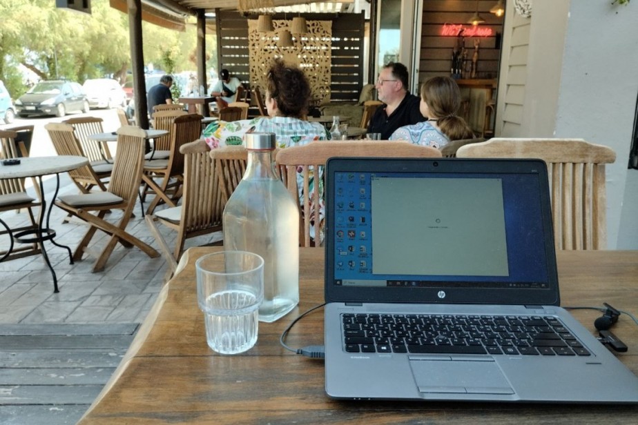 Путин подписал закон о едином размере НДФЛ для удаленщиков в РФ и за рубежом