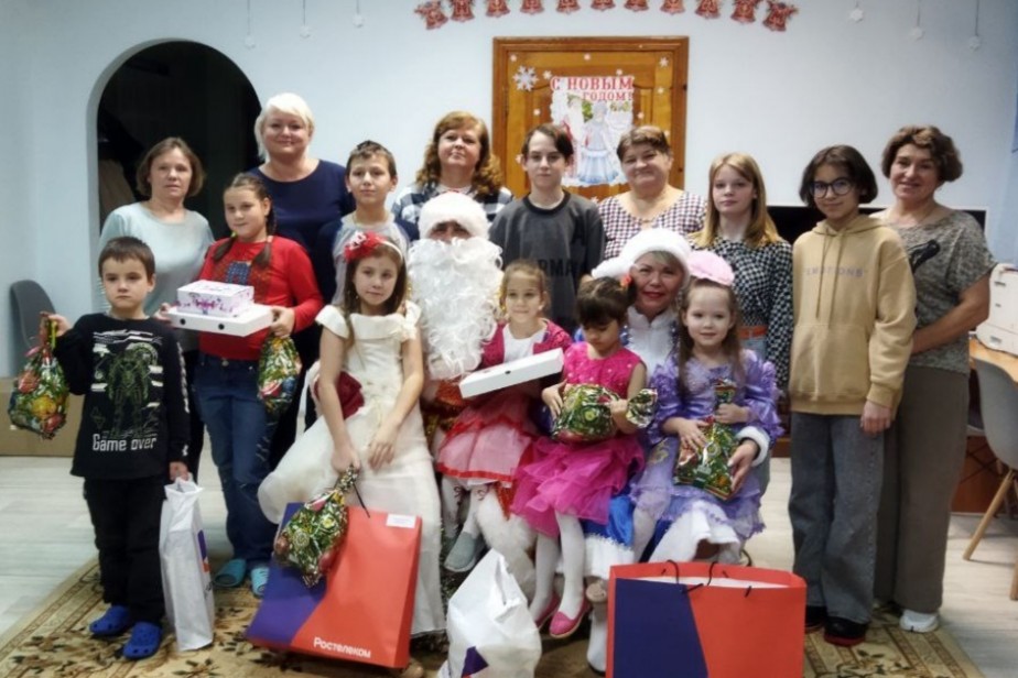 В Мордовии «Добрая ёлка» порадовала ребят из реабилитационного центра