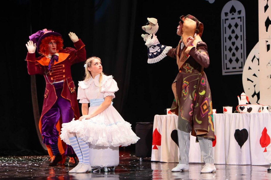 «ТАНЕКО» дарит детям новогоднее волшебство