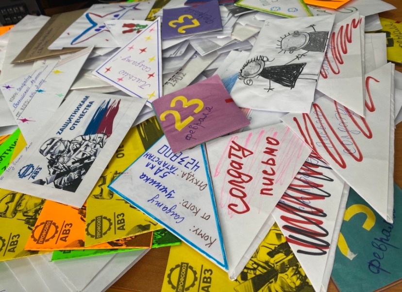 «Весточка надежды»: сотрудники ПАО "КАМАЗ" поддержали солдат