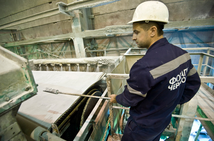 Работникам «ФосАгро» с февраля проиндексируют зарплаты на 15%