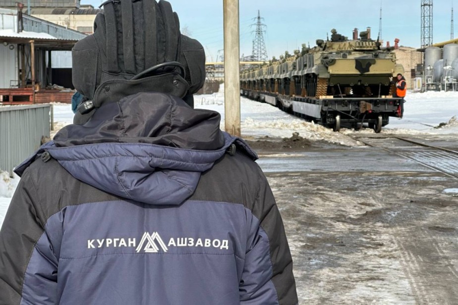 БМП-3: «Курганмашзавод» поставил армии партию улучшенных боевых машин