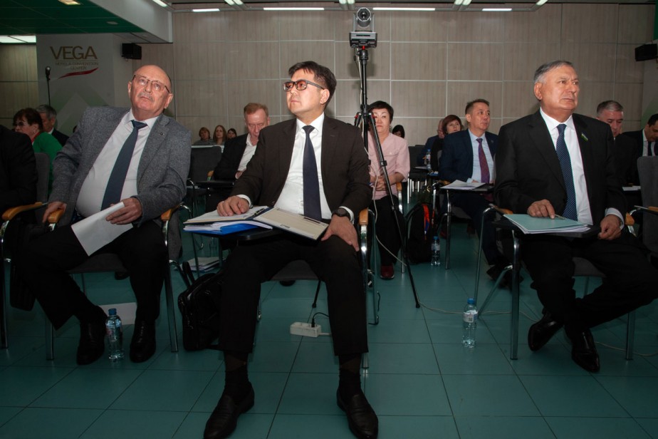 Отдавая себе отчет