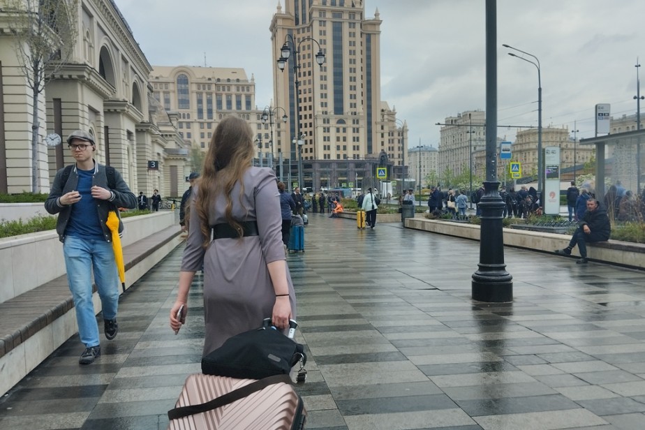 Более трети россиян совмещают отдых с командировками