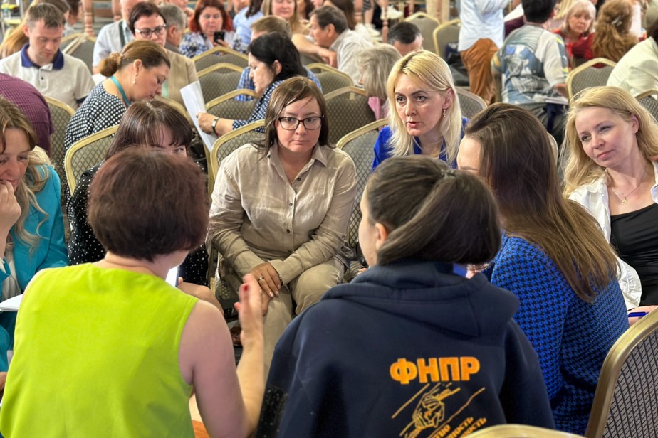 “Голое информирование мертво”