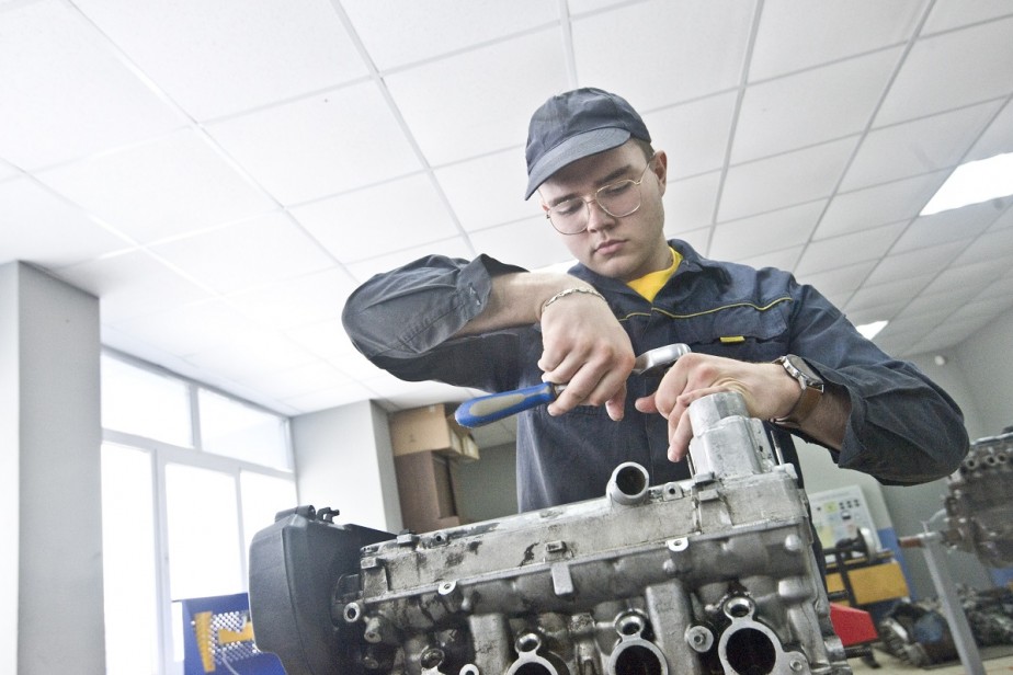 Премьер-министр считает импортозамещение в станкостроении главной задачей