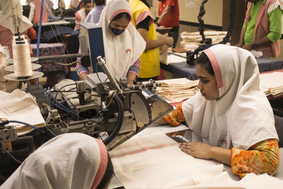 Швейная промышленность Бангладеш переживает кризис