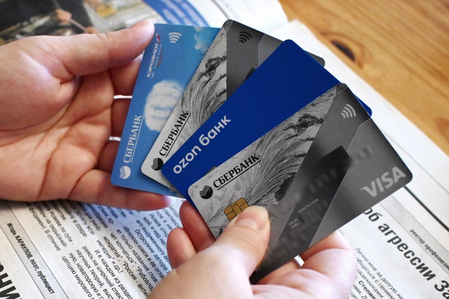 Бюджетники Абхазии остались без российских выплат