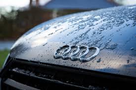 Сотрудники бельгийского Audi вышли на демонстрацию за сохранение завода