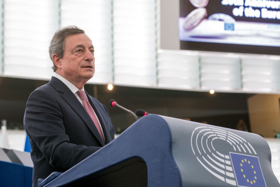 Европу выбивают из лидеров Европу выбивают из лидеров