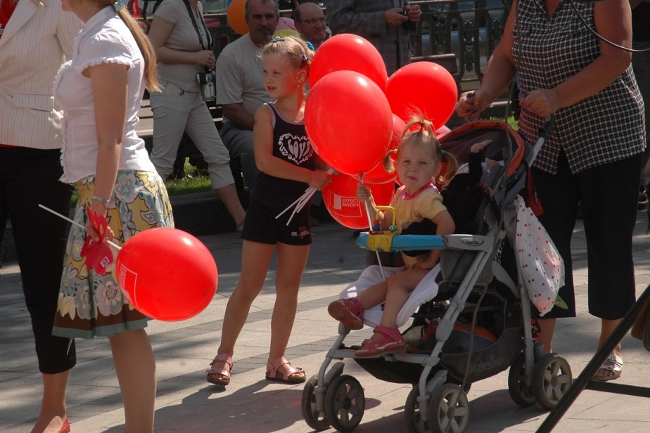 Министр труда призвал увеличить число многодетных