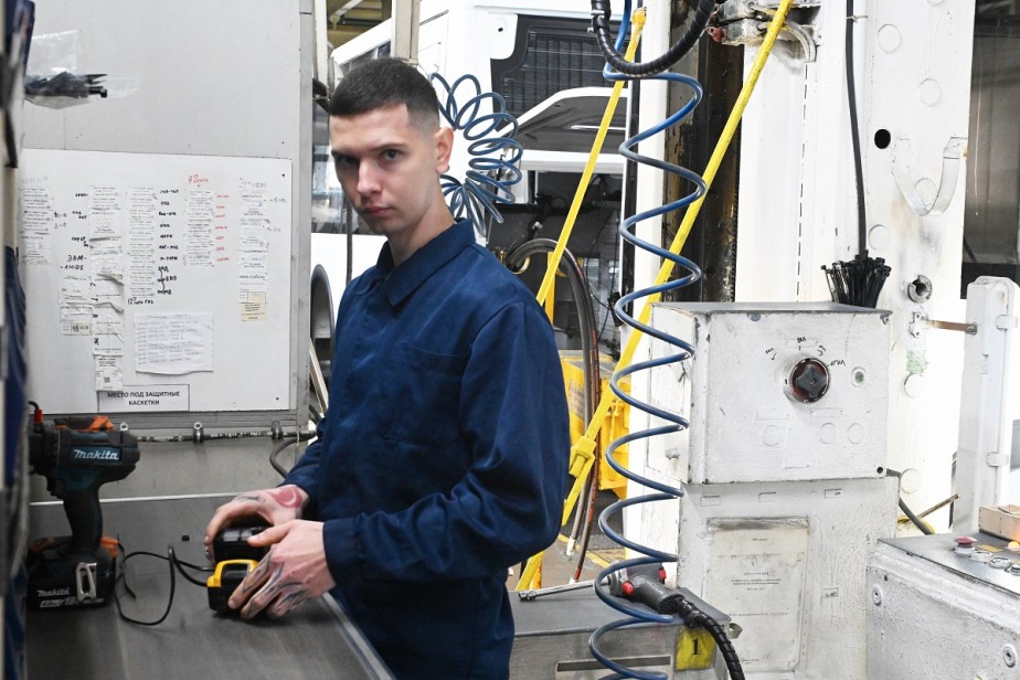 Большинство сотрудников российских компаний недовольны уровнем своего дохода