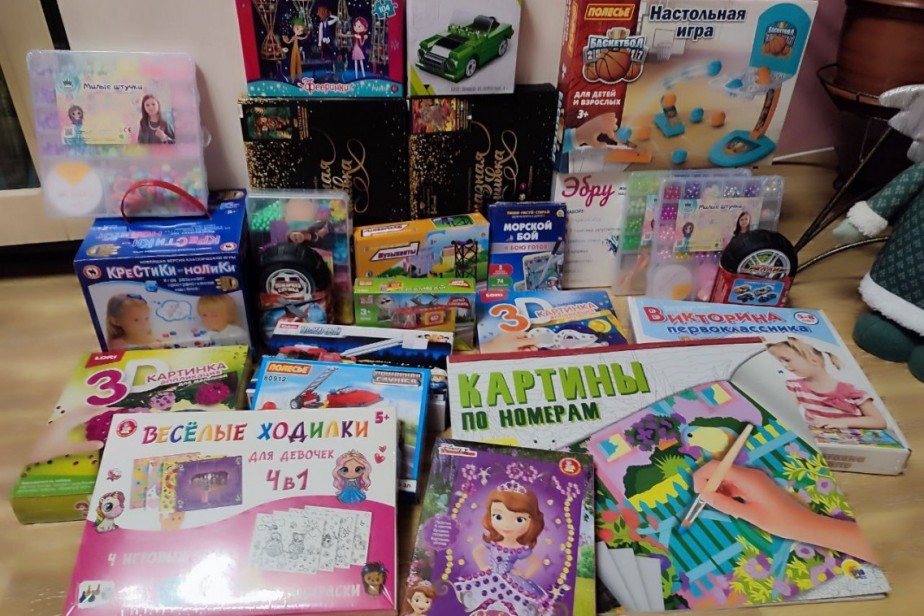 Благотворительную новогоднюю акцию "первичка" АВТОВАЗа провела для детских домов