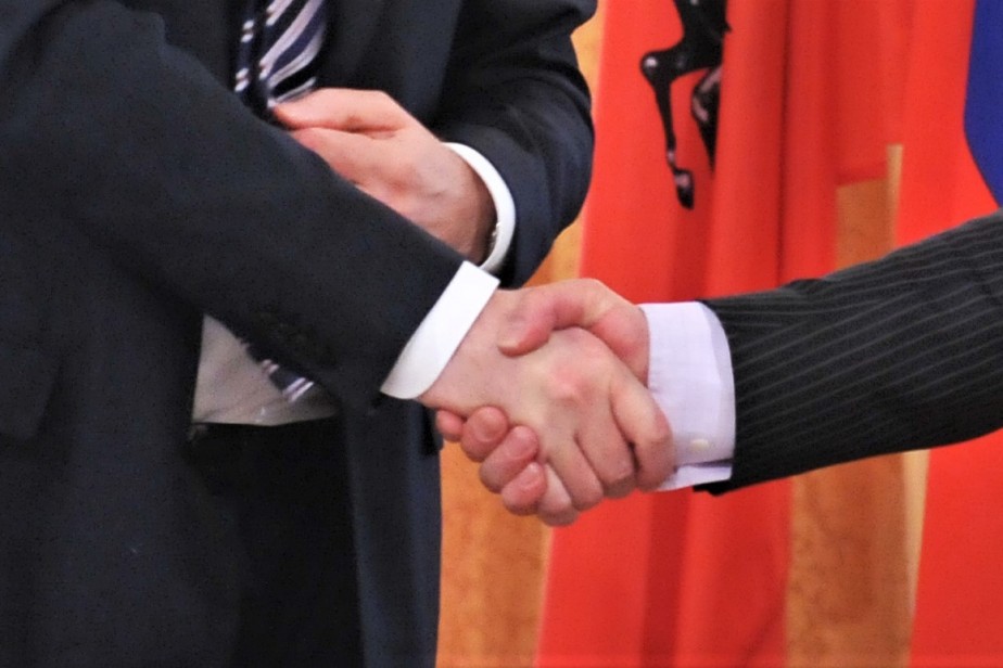 Исследование: коллективные договоры сокращают неравенство в доходах