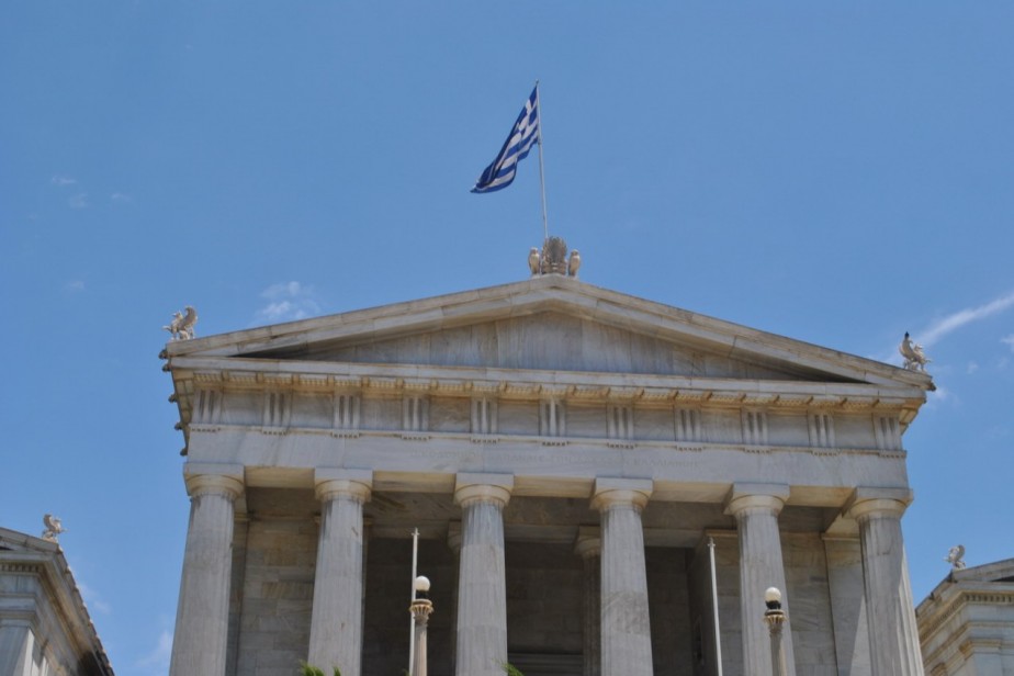 Забастовка парализовала Грецию в годовщину катастрофы