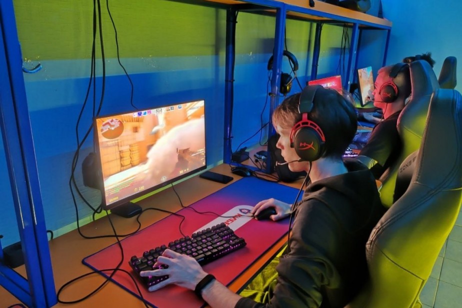 Завершился первый профсоюзный киберспортивный чемпионат ППО в ОАО “ГАЗ”