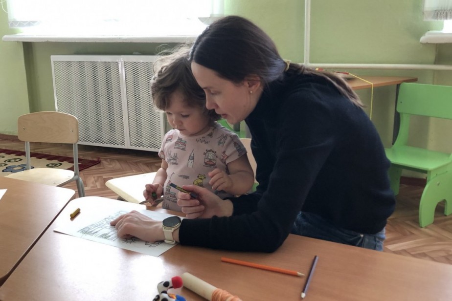 Депутат предложил сократить рабочее время женщинам