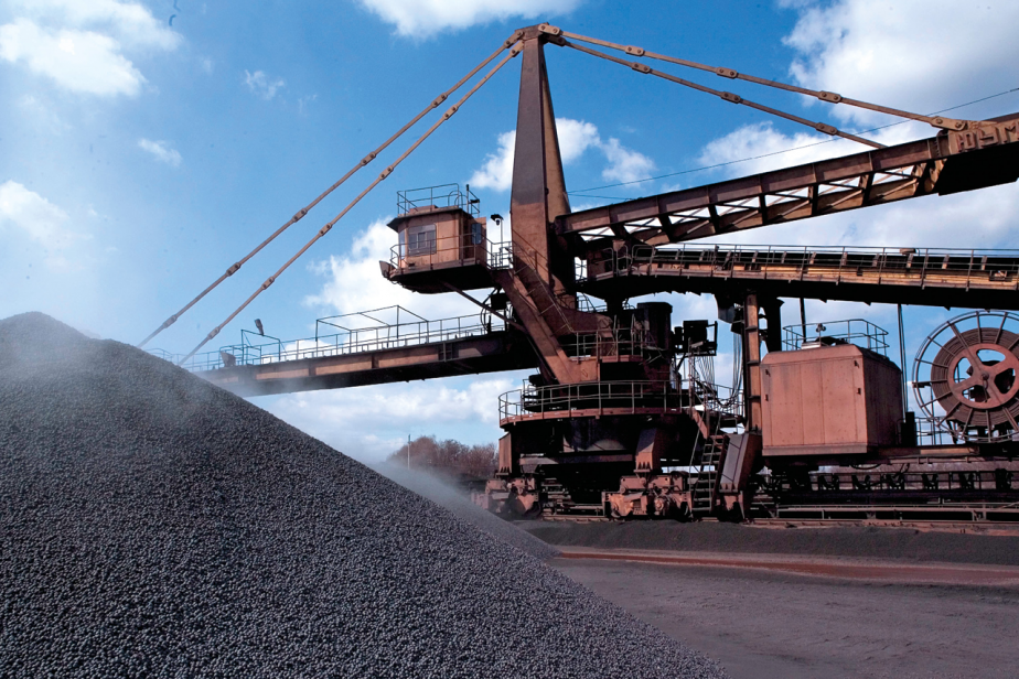 Михайловский ГОК. По дороге железной руды