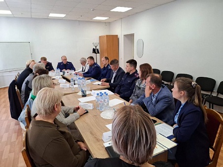 Профсоюз инициировал диалог с новым собственником Жешартского ЛПК по вопросу задолженности и перспектив предприятия