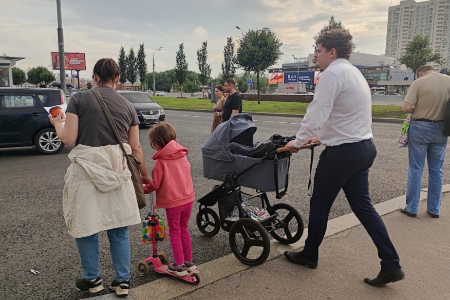 Единое пособие на детей вырастет до 18,3 тыс. рублей