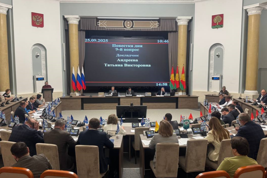В Липецкой области принят закон о соцпартнерстве в сфере труда