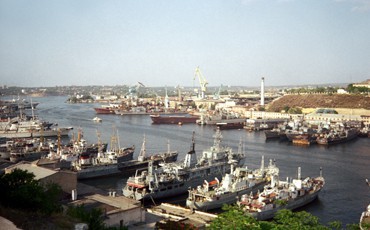 Профсоюз меняет гражданство