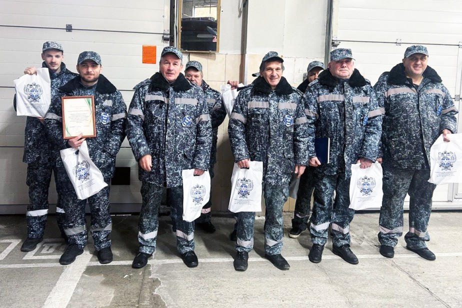 В Сочи работников ведомственной охраны Минтранса России поздравили с Днем защитника Отечества