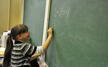 “Отбывшие по нетяжким” смогут работать в школах