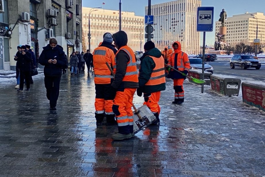 Названы самые высокие зарплатные предложения для трудовых мигрантов
