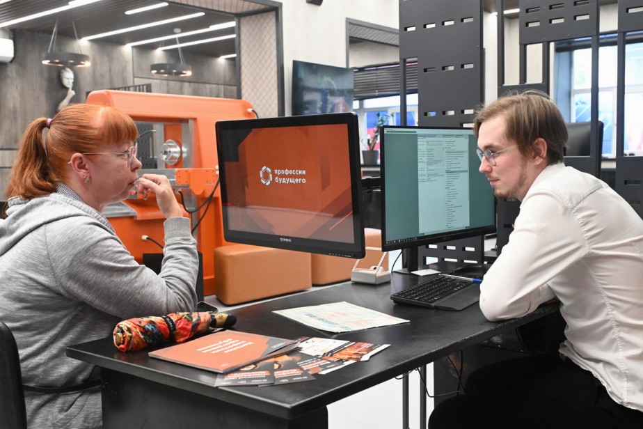 Свыше 37 тысяч россиян начали бесплатное переобучение по нацпроекту «Кадры» в 2026 году