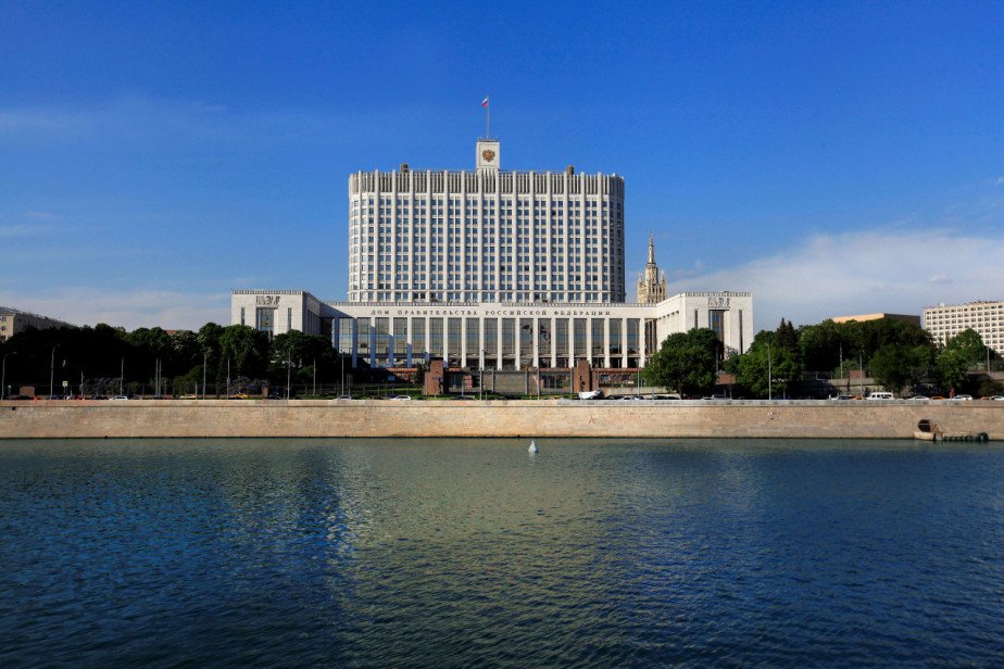 Мишустин дал поручения по повышению производительности труда