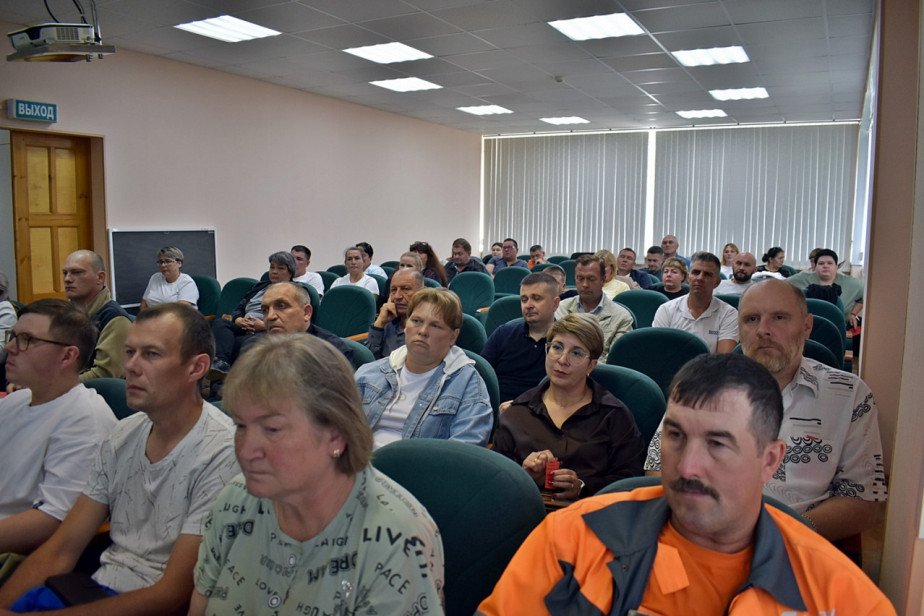 Отчётная конференция лесозаготовителей СЛПК признала работу профсоюзной организации удовлетворительной