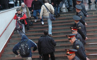 С выслугой лет - в очередь на жилье