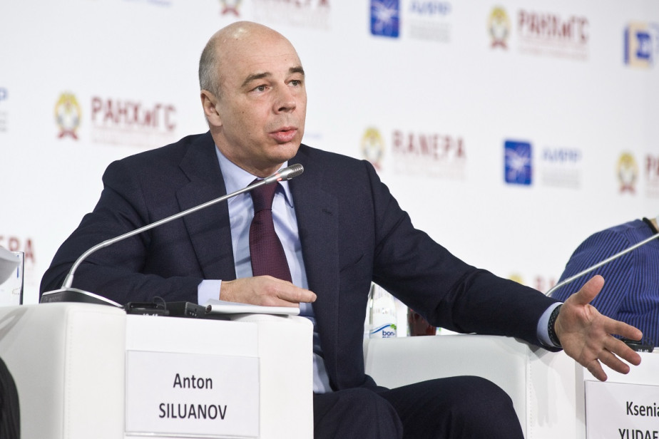 Силуанов назвал безопасным дефицит бюджета в 2% ВВП на трехлетку