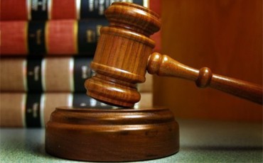 Судьям установят льготный стаж работы