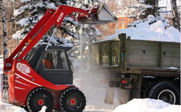 С лопатой наперевес