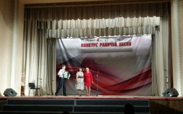 «Доброе утро, мой завод» и другие рабочие хиты из Екатеринбурга «Доброе утро, мой завод» и другие рабочие хиты из Екатеринбурга