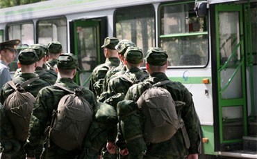 “Возвращенцев” будут призывать в армию