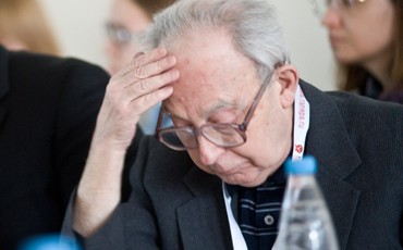 Эксперт: к концу года безработных станет на 2,5 млн больше Эксперт: к концу года безработных станет на 2,5 млн больше