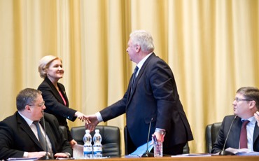 Глазьев, Голодец и Топилин приняли участие в заседании генсовета ФНПР