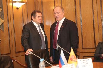 Глазьев: российские предприятия де-факто национализированы Глазьев: российские предприятия де-факто национализированы