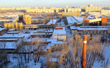 Соотечественник с табуреткой