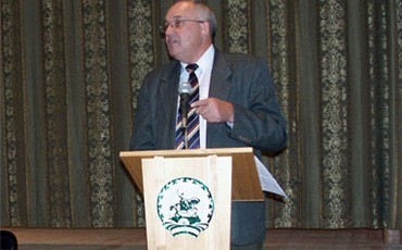 С особым цинизмом