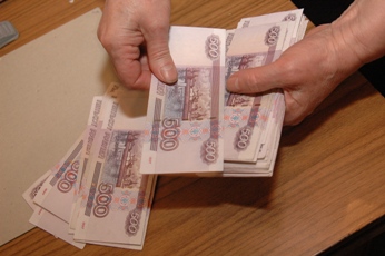 Профсоюзы просят Путина разобраться с долгами и налогами