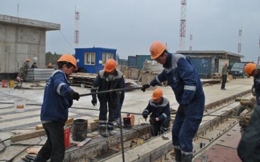 Руководство «Дальспецстроя» начало ликвидацию задолженностей по зарплате