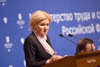 Голодец: лишение «богатых» стариков пенсий не обсуждается