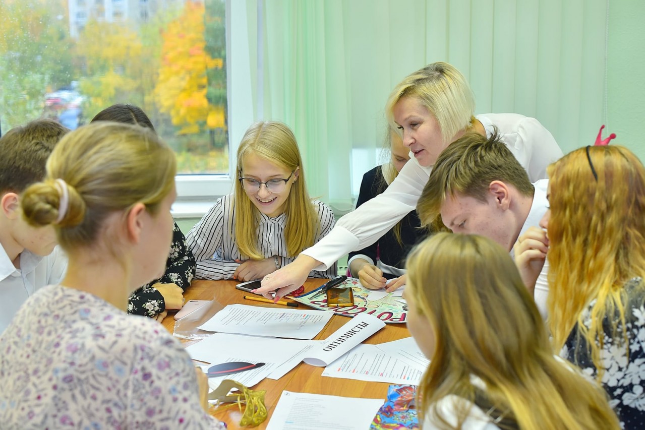 "Месячник Профсоюзных уроков" в рамках всемирной акции профсоюзов "За достойный труд!"