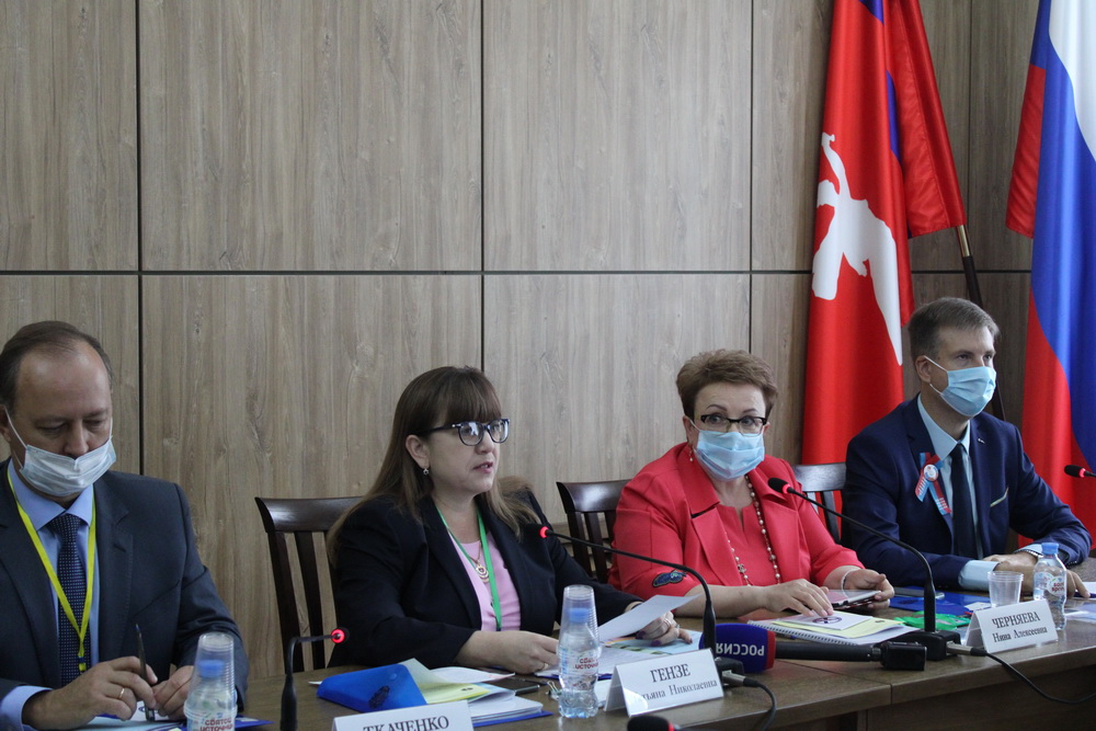 Научно-практическая конференция «Роль профсоюзов в защите социально-трудовых прав трудящихся Волгоградской области в современных условиях» Научно-практическая конференция «Роль профсоюзов в защите социально-трудовых прав трудящихся Волгоградской области в современных условиях»