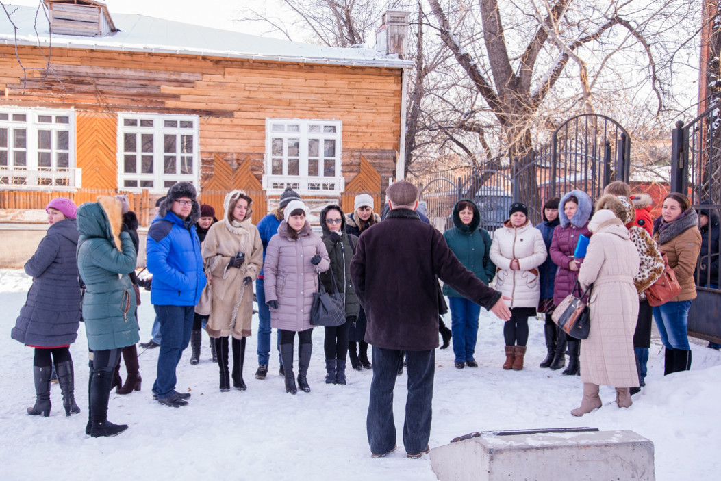 Экскурсия "Курган профсоюзный" Экскурсия "Курган профсоюзный"