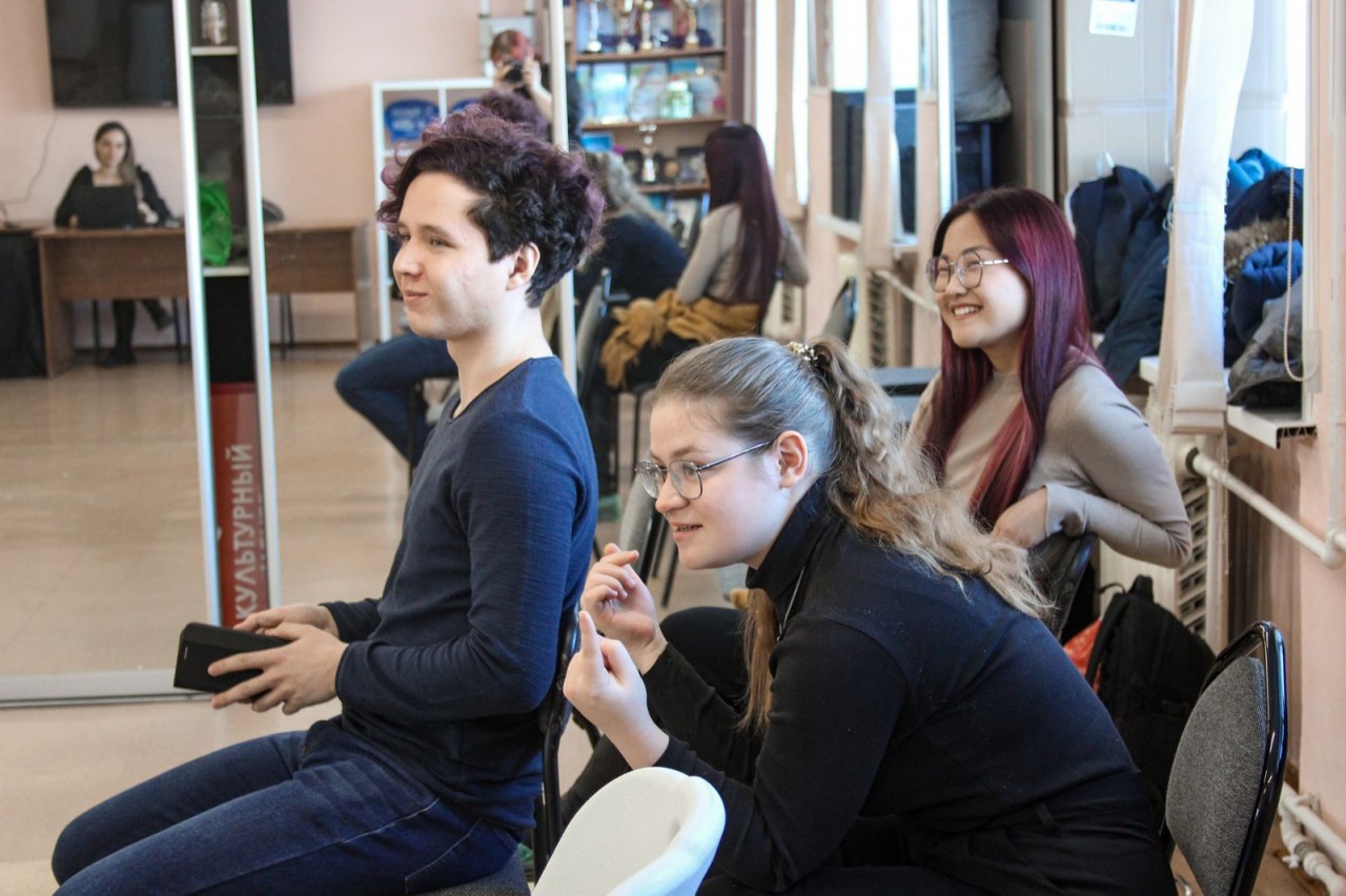 Психологи - Медикам: психологическая поддержка медицинских работников